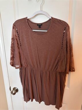Torrid Mauve Lace-Trim Flowy Sleeve Top